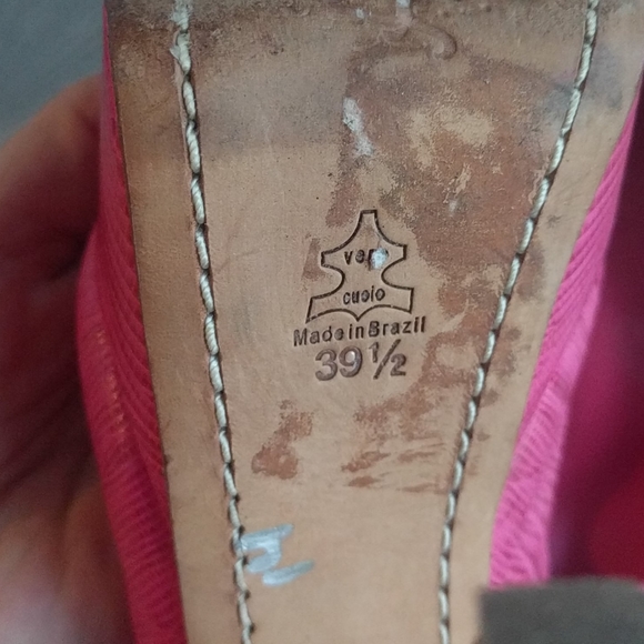 Beautiful heels by Alice and Olivia🌸🌷🍀 - Picture 8 of 9